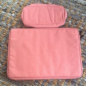 Laptop cover with accessory pouch